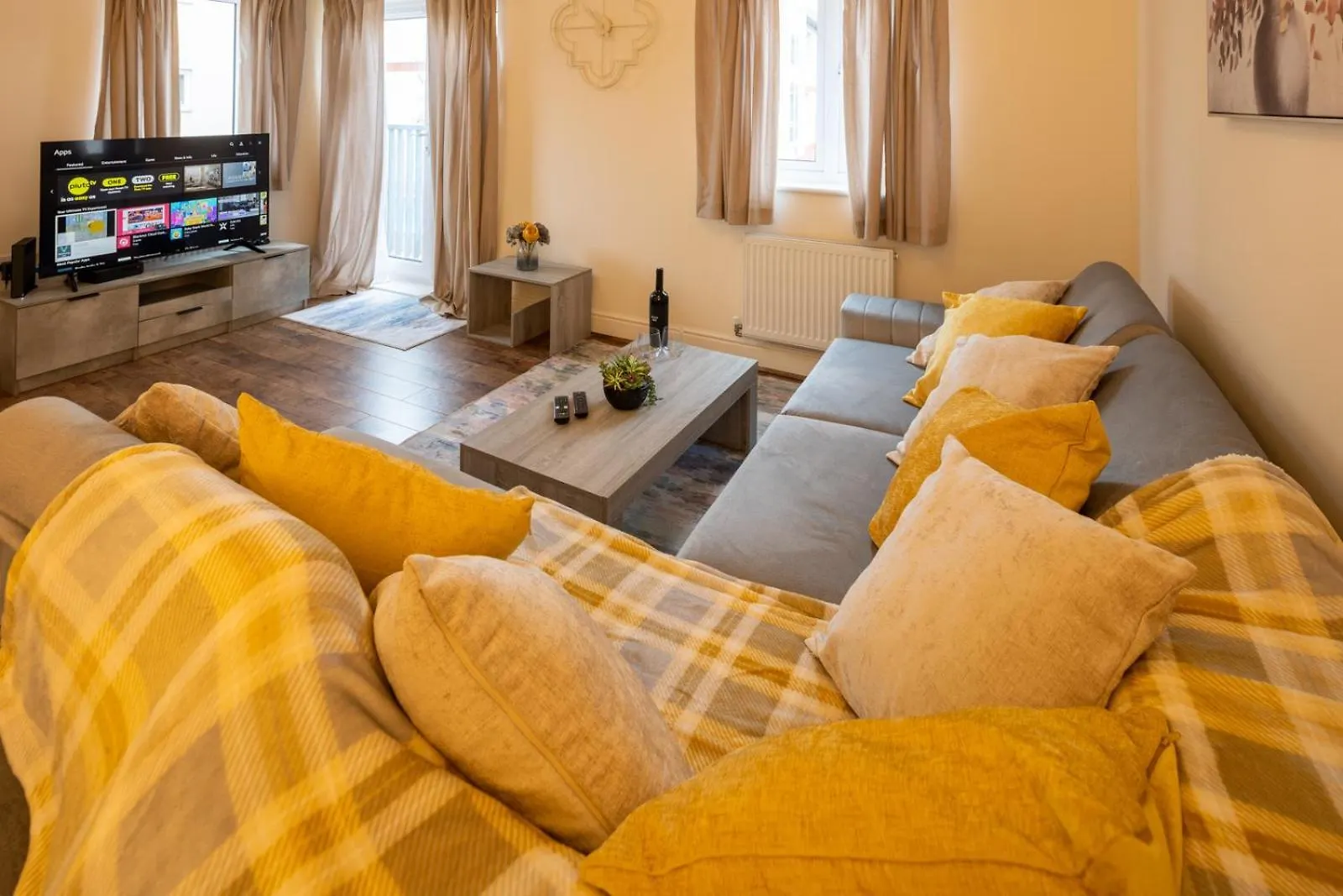 Holiday home Gloucester Home Away From Home GLOUCESTERSHIRE